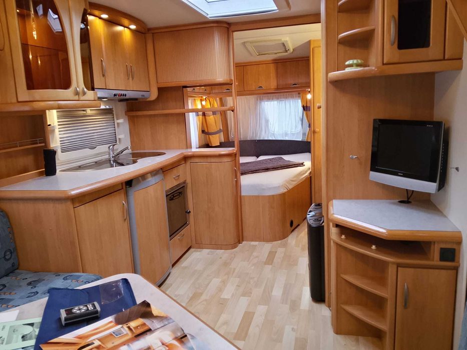 Hobby-560-Markiza-Mover-Bagażnik-Wc-Prysznic-Dmc 1450kg.Gwarancja.