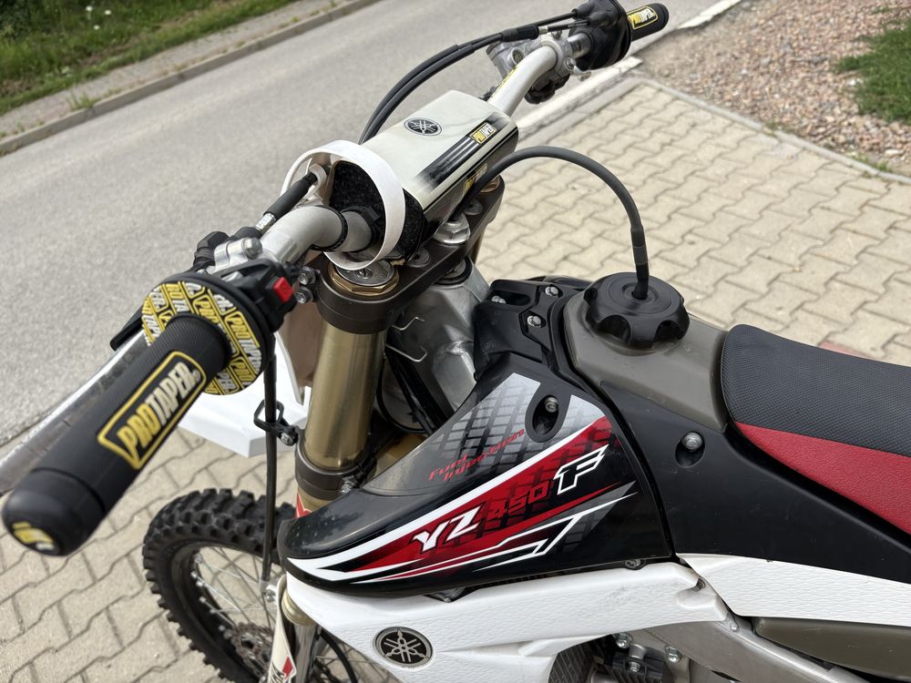 Yamaha yzf 450 cross 2011