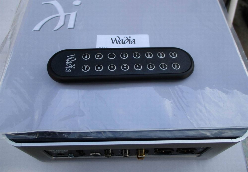 Wadia  di122 U.S.A DSD audiofilski dac komplet SUPER STAN pilot
