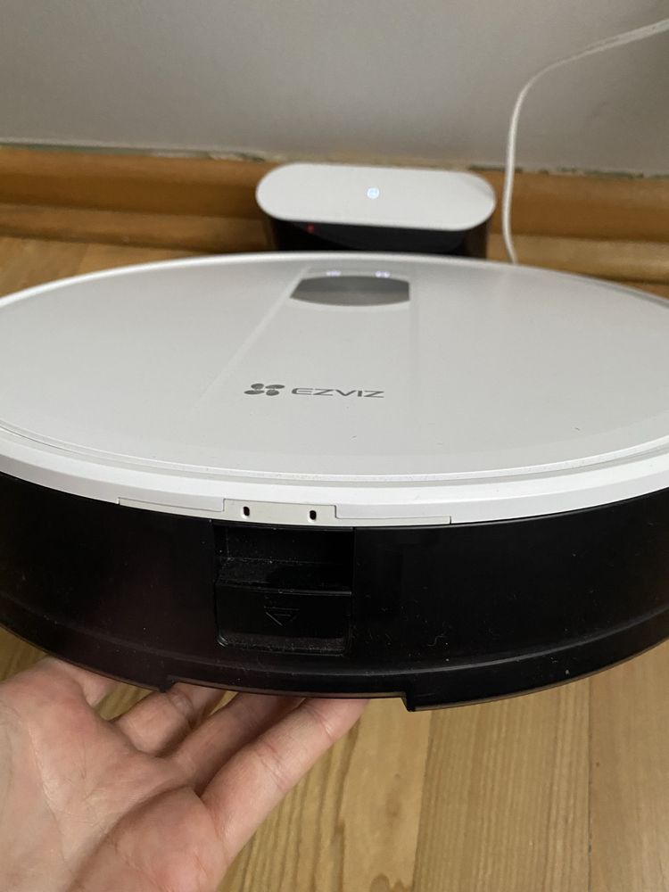 PROMOCJA! Robot sprzątający ezviz RC3