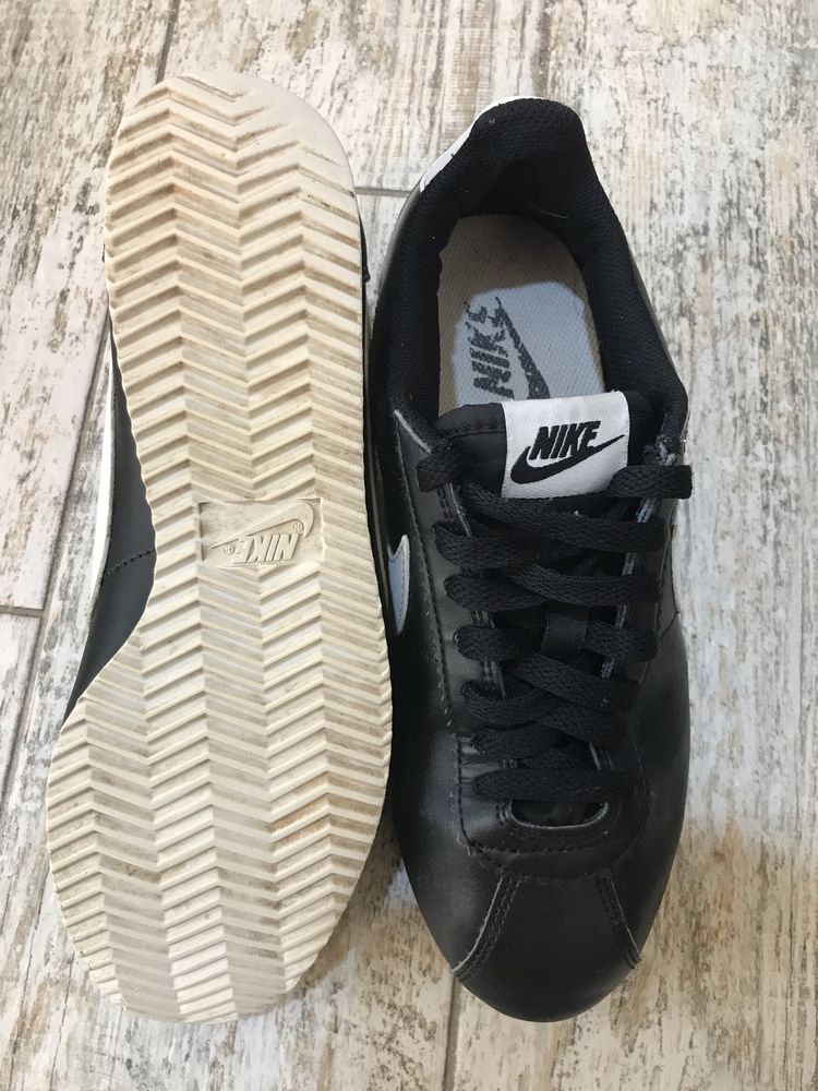 Кросівки унісекс 38р Nike Cortez ultra originaj