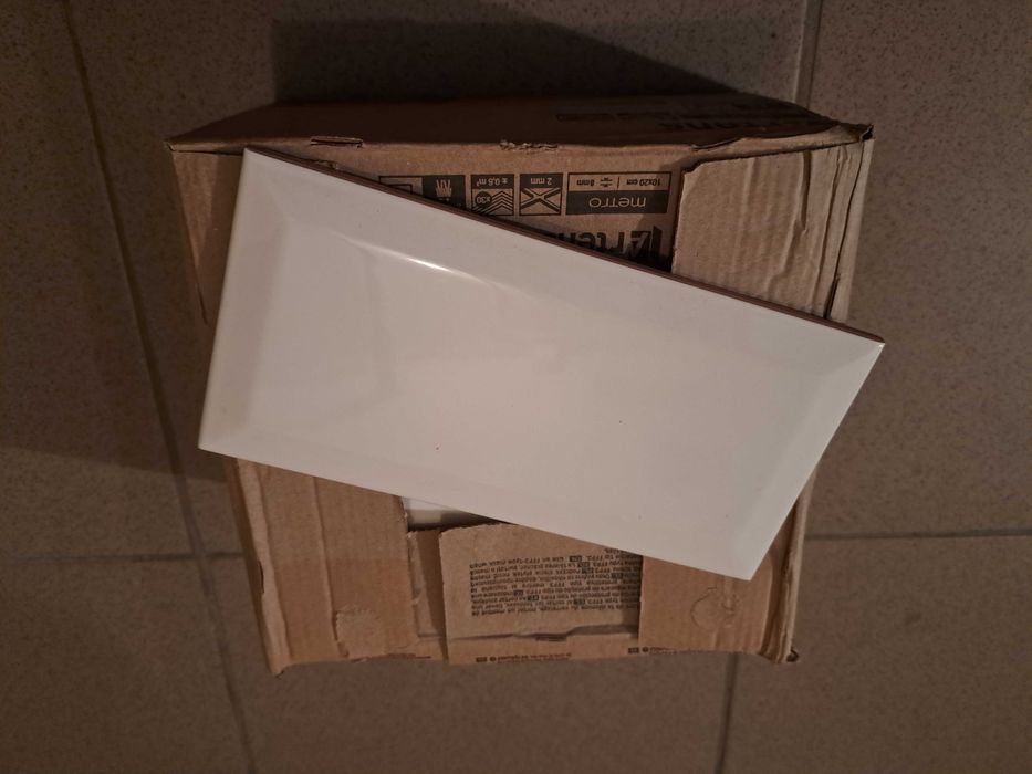 Płytka Ścienna Metro White Biała Poler 10x20cm gat. I