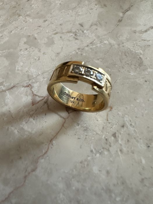 Кольцо Tiffany&co 18к.