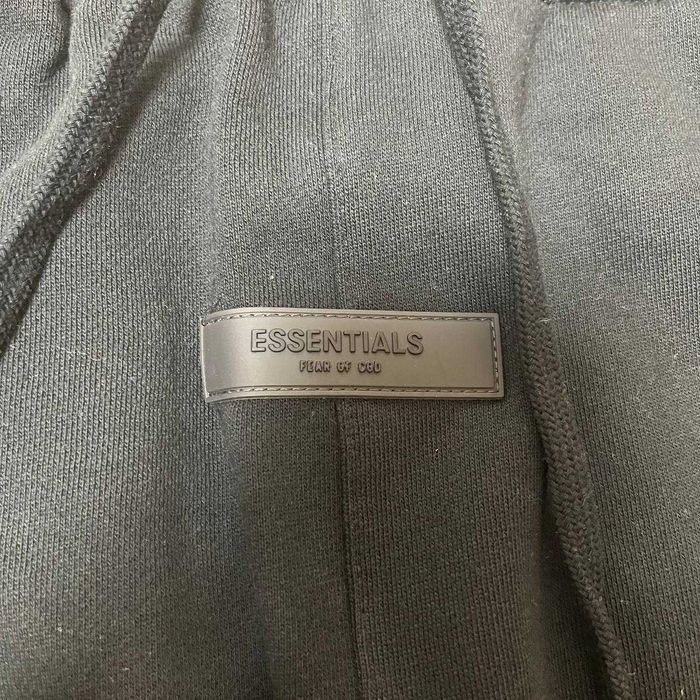 Штани Essentials Sweatpants SS22 Stretch Limo