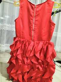 Sukienka wizytowa czerwona H&M
