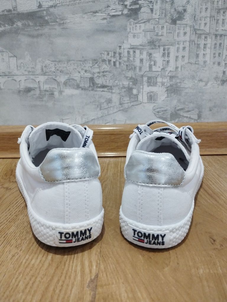 Кеди Tommy Hilfiger