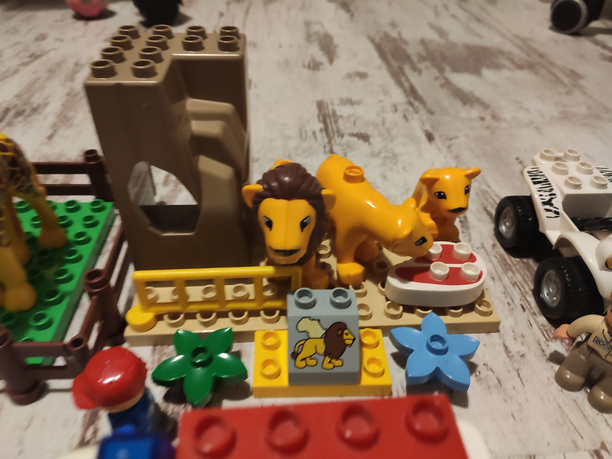 Lego Duplo zoo straż pożarna, maly pociąg