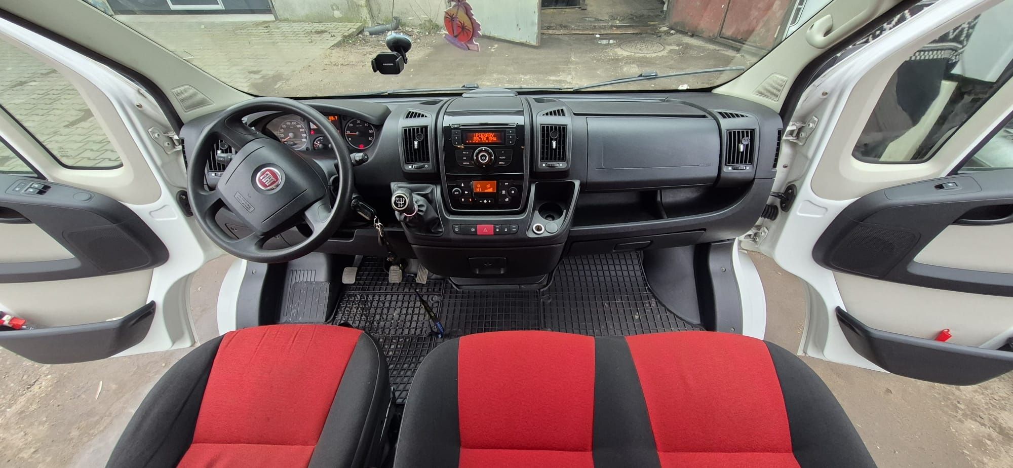 Fiat Ducato 9 osobowy Panorama 2013r.2.0 115KM.