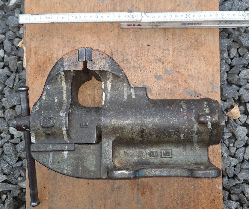 Imadlo szczeki 80 mm rozstaw 130