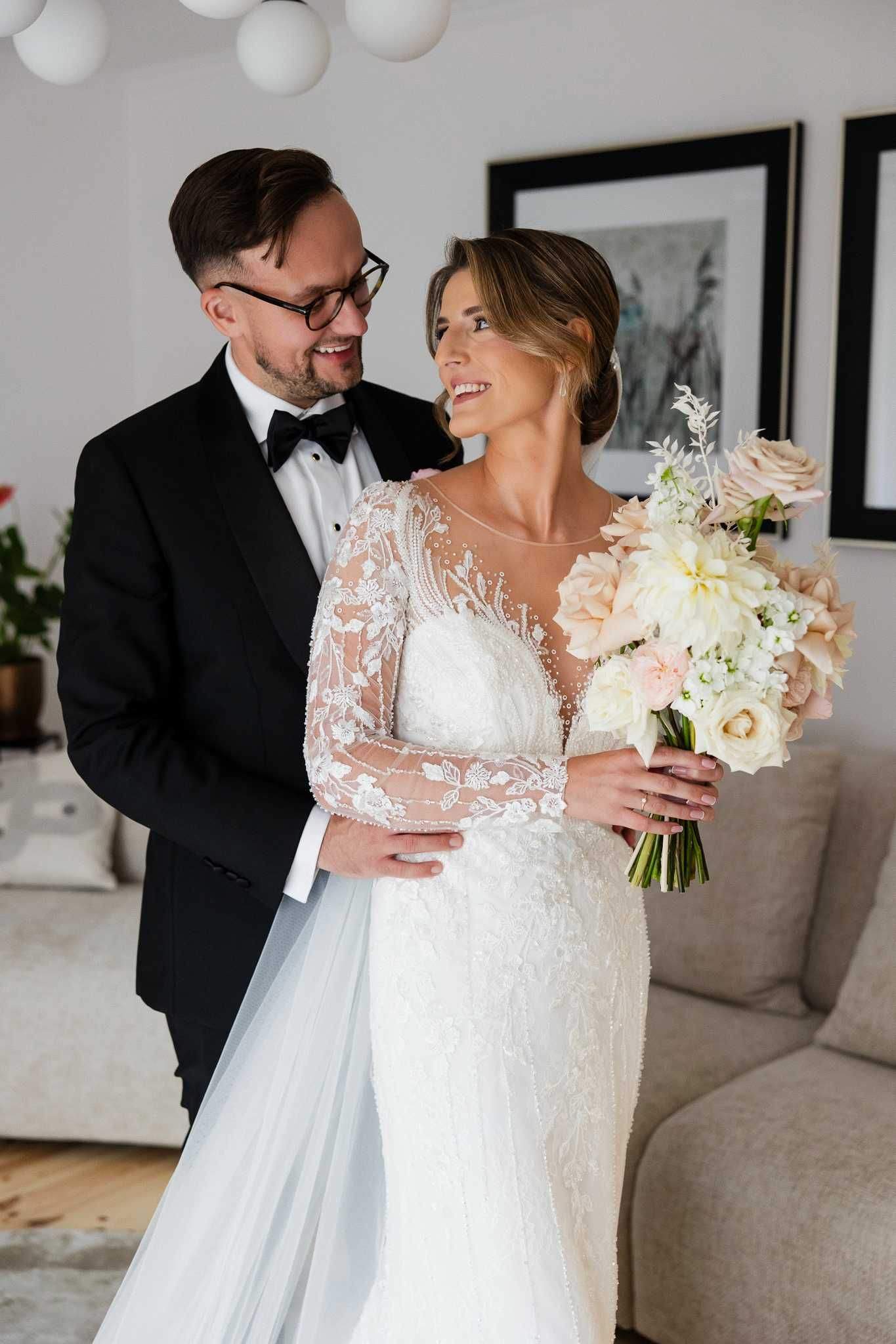 Suknia ślubna PRONOVIAS model AMETHYST