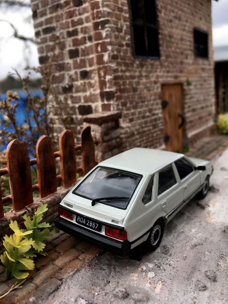 Czasopismo - FSO POLONEZ MR’87-auta PRL,model,autka,kolekcja