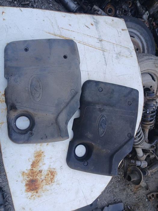 Декоративная крышка двигателя ВАЗ 2110-11 2112 2113 2114 Приора Калина