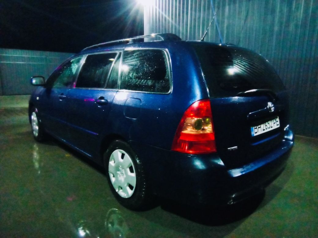 TOYOTA corola 2L D-4D