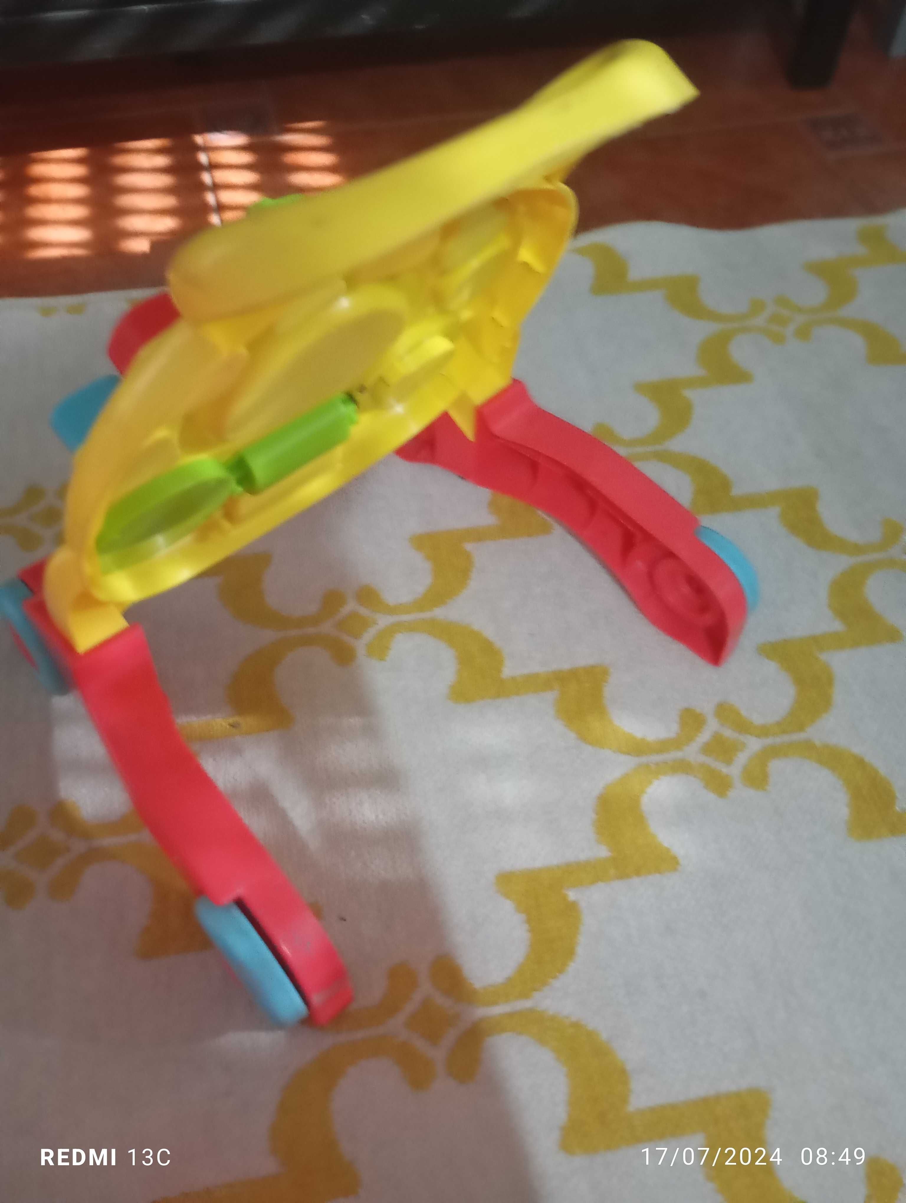 Brinquedo andador