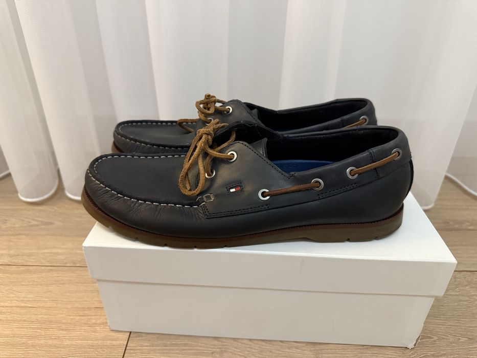 Granatowe mokasyny, męskie buty wsuwane, półbuty Tommy Hilfiger r 43