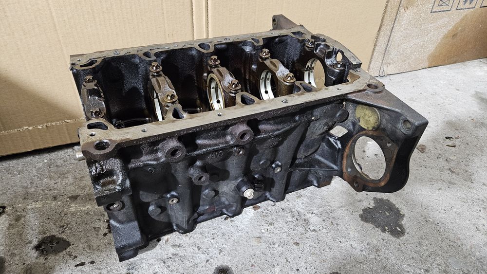 Blok dół silnika z18xer 1.8 140km opel vectra c signum zafira b astra