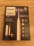 Escova de dentes elétrica Philips Sonicare 7100