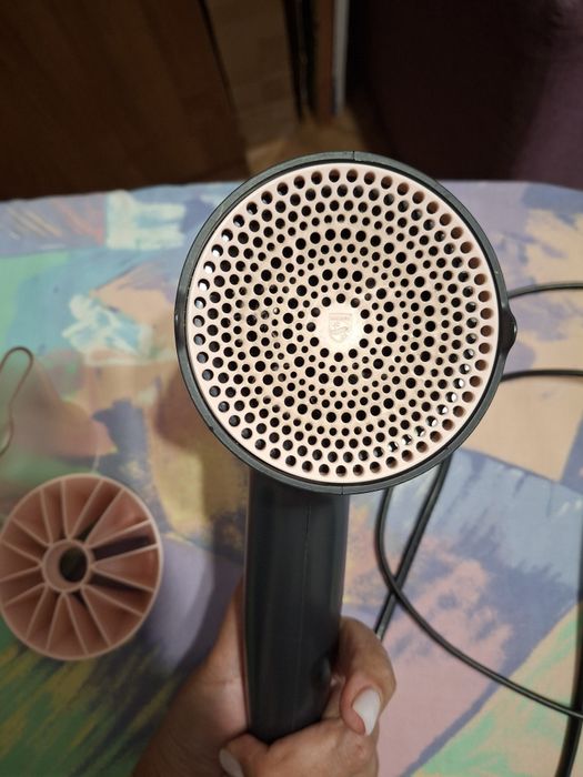 Фен для волос Philips