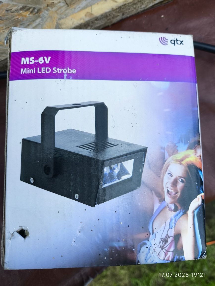 Reflektor led estradowy