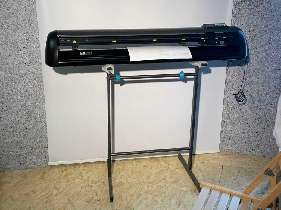 плотер Vicsign HWQ1200 Ріжучий