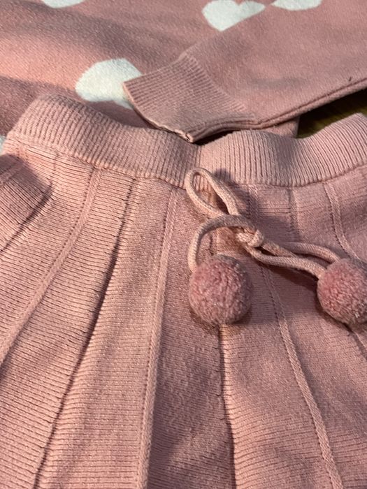 Рожевий бавовняно-вʼязаний костюм для дівчинки 5-6 років