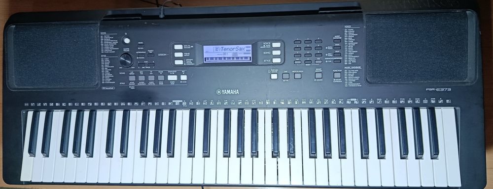 Yamaha PSR -E373 keyboard klawisze