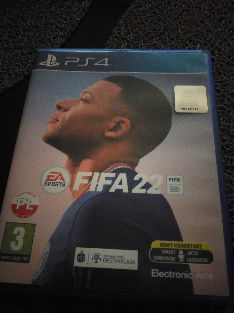 FIFA 18,21,22.    PlayStation 4