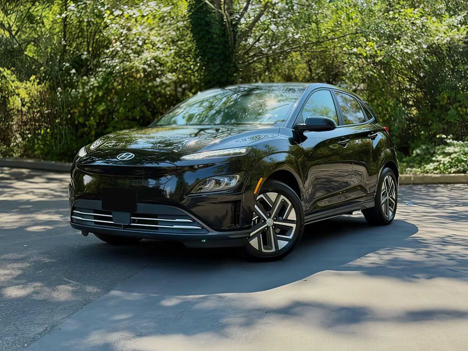 Hyundai Kona      2022