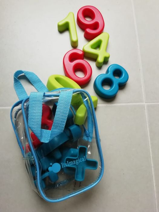 Brinquedo da imaginarium - formas de números e operações