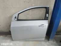Porta Frente Esquerda Chevrolet Aveo do ano 2012