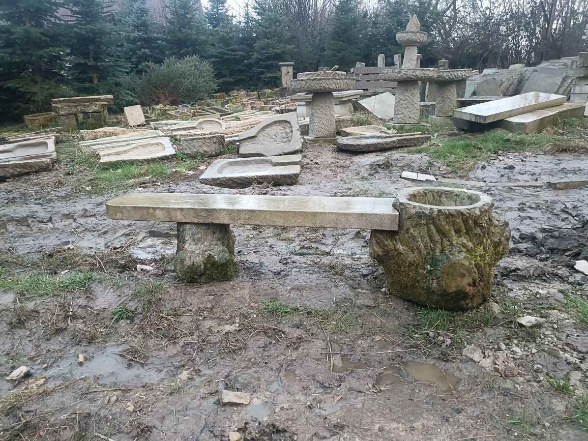 Ławka z piaskowca