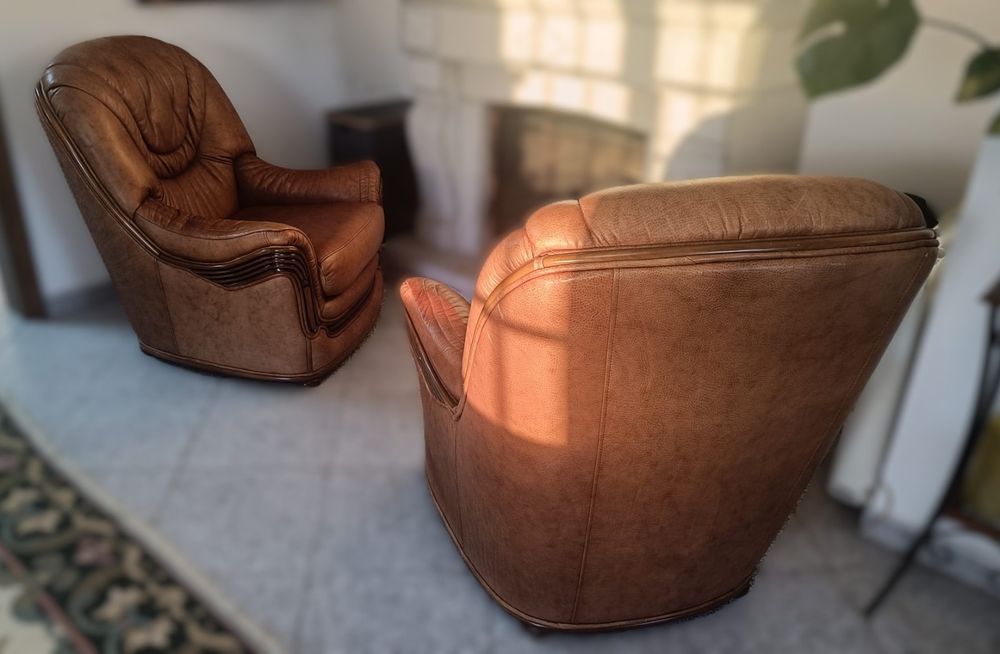 2 Maples/cadeirões em pele