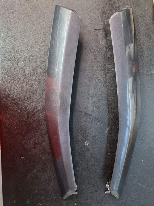 реснічки в решітку радіатора ліва та права на Subaru Outback 2024 р