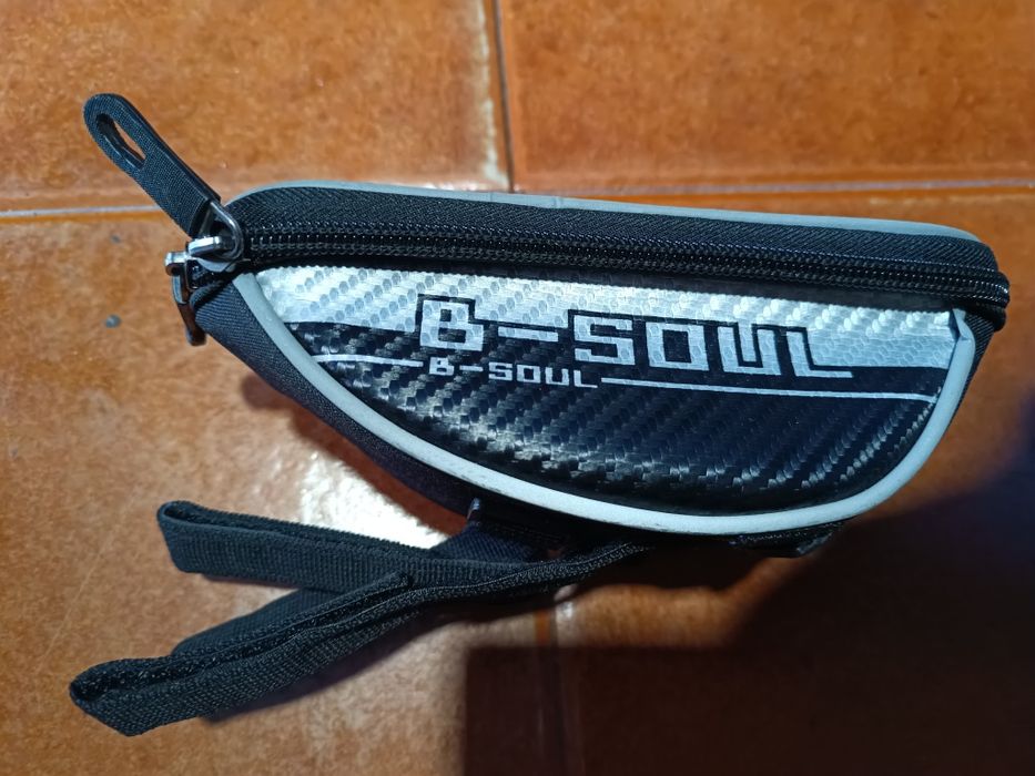 Suporte impermeável para telamóvel na bicicleta, Mota trotinete etc.