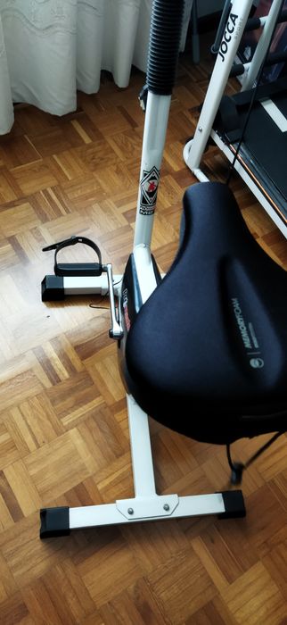 Bicicleta de ginástica