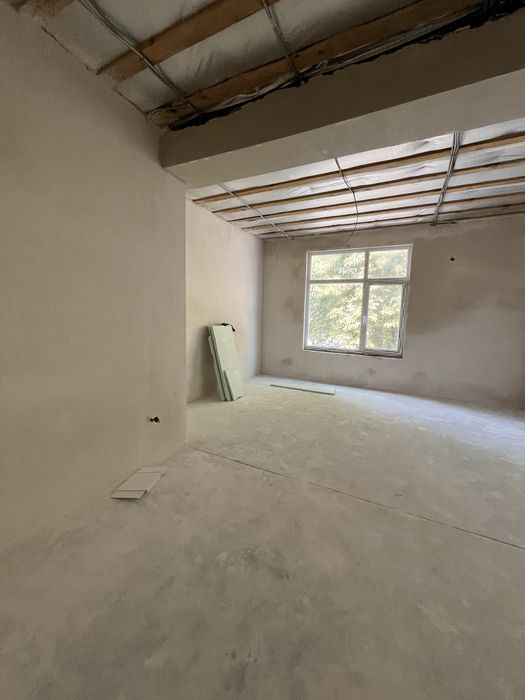 Оренда комерції в центрі Ворзеля