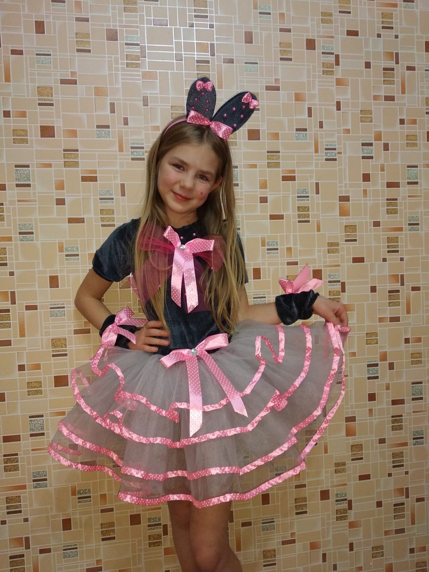 Костюм зайка, карнавальний костюм зайченя для дівчинки