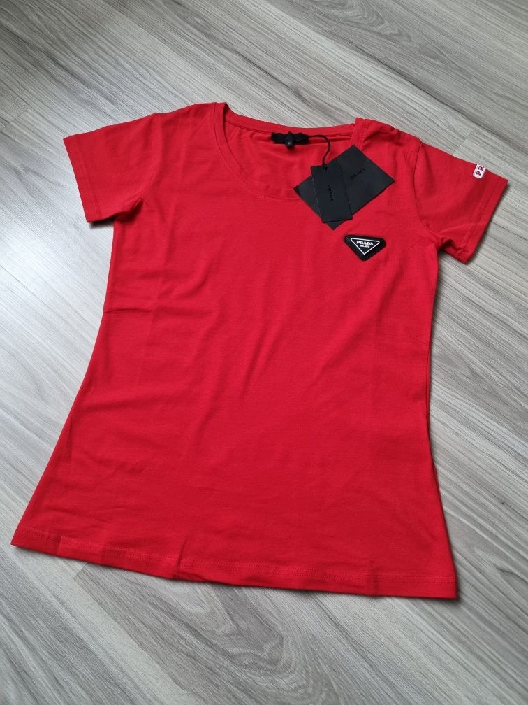 T-SHIRT damski czerwony Prada Milano - Rozmiar XL - PROMOCJA!