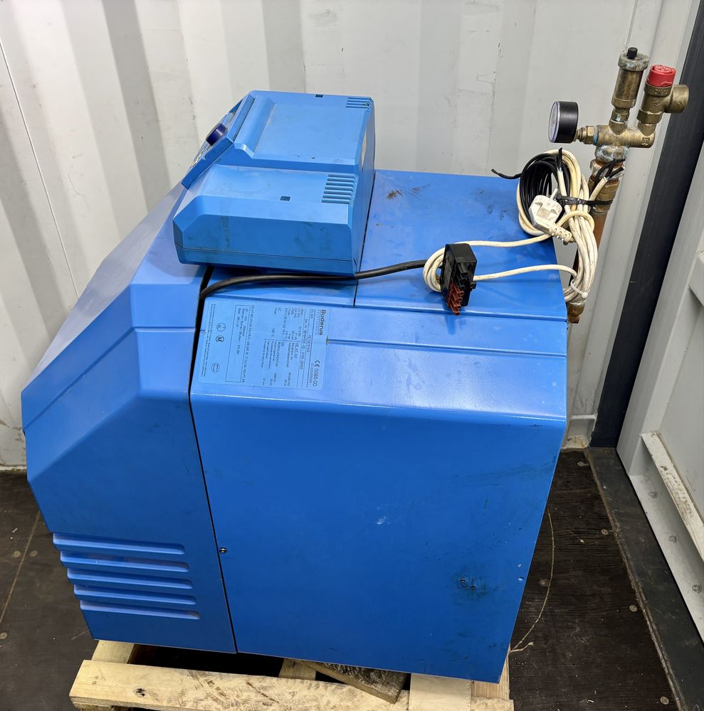Kocioł piec olejowy Buderus Logano G115 22kw idealny do palnika Bairan