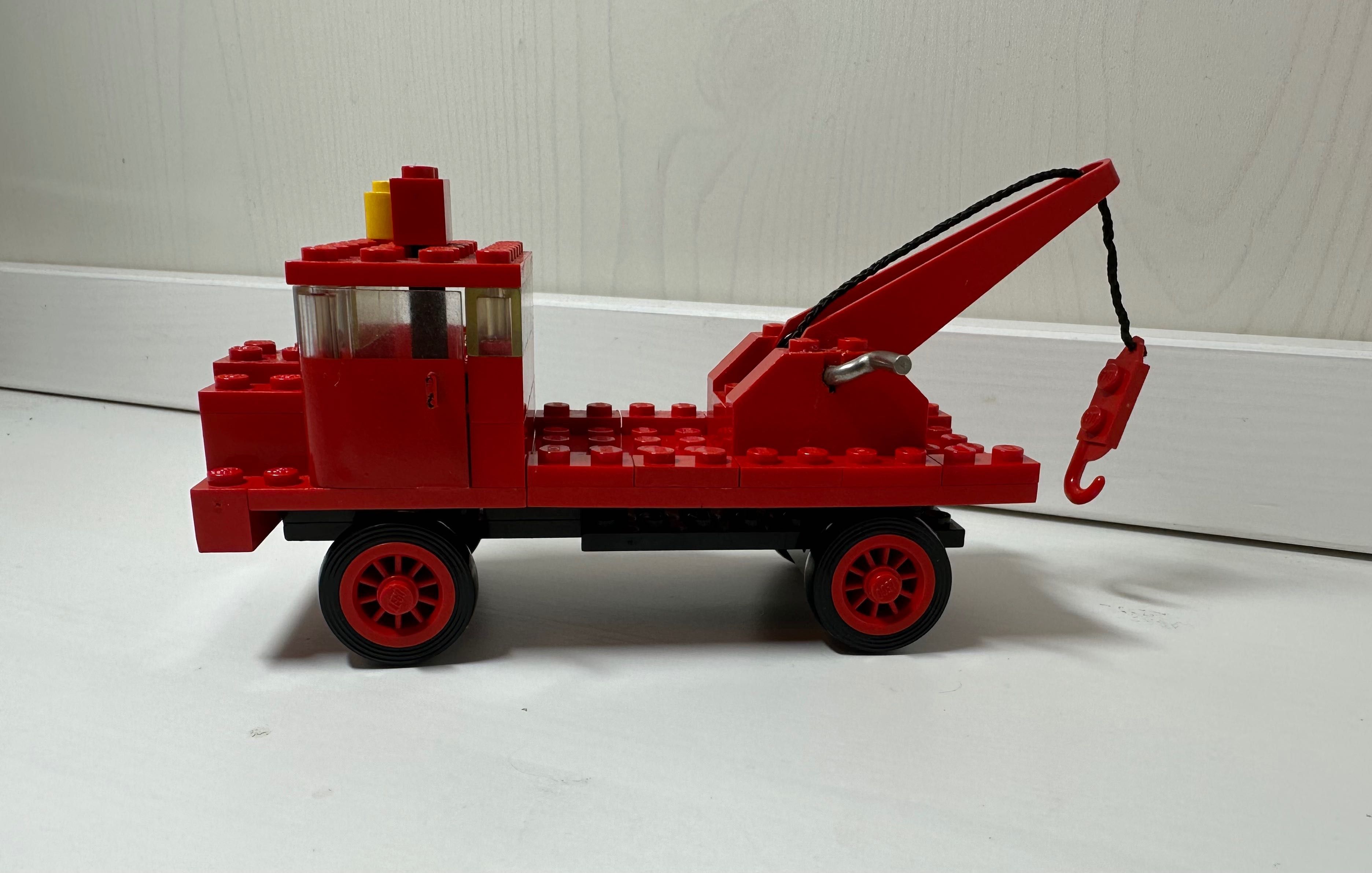 LEGO zestaw 372; Tow Truck - unikat z 1971 roku