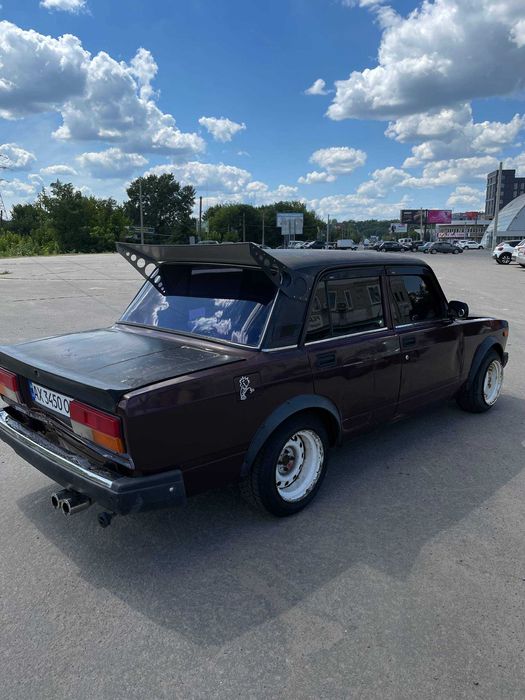Продам ваз 2107, корч 1.7 инжектор, 5 ступка