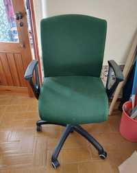 Cadeira de secretária com altura ajustável