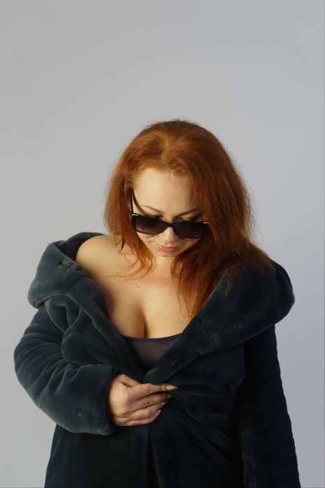 Шуба від Gepur. Розмір S/M колір Сіро-голубий, нижче коліна