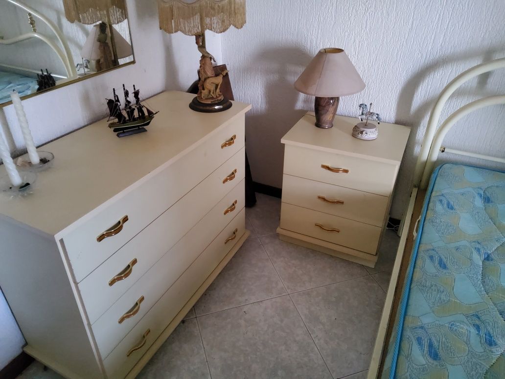 Mobília de quarto completa com colchão  Molaflex