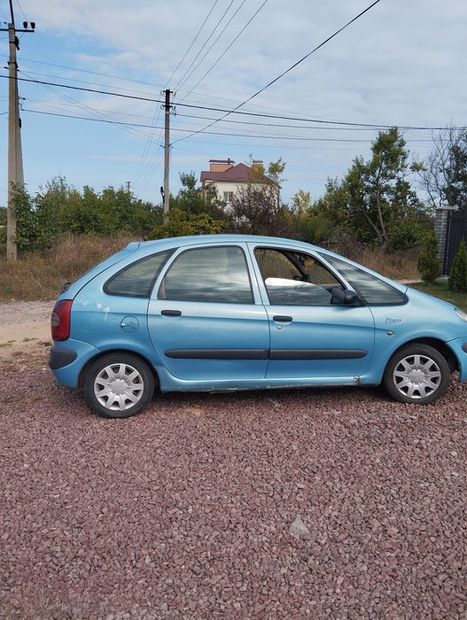 Продам машину сітроен