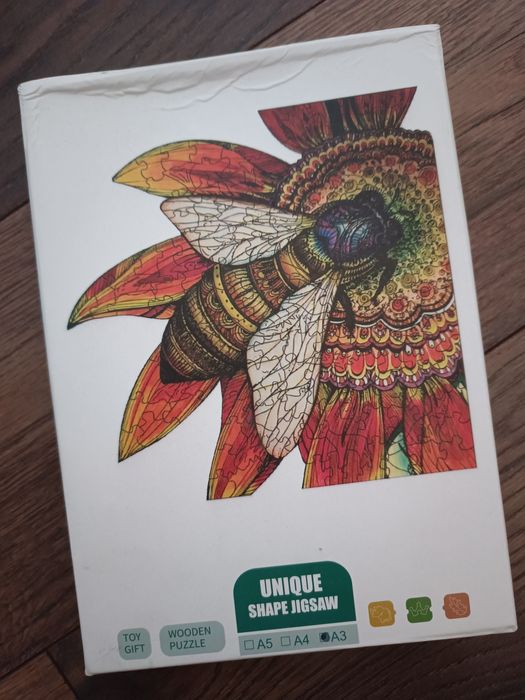 Puzzle drewniane mucha