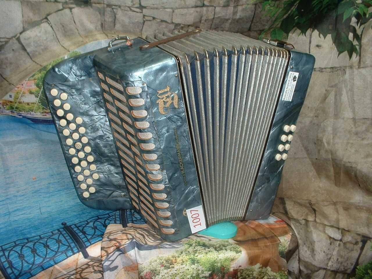 Concertina para venda N, 1007