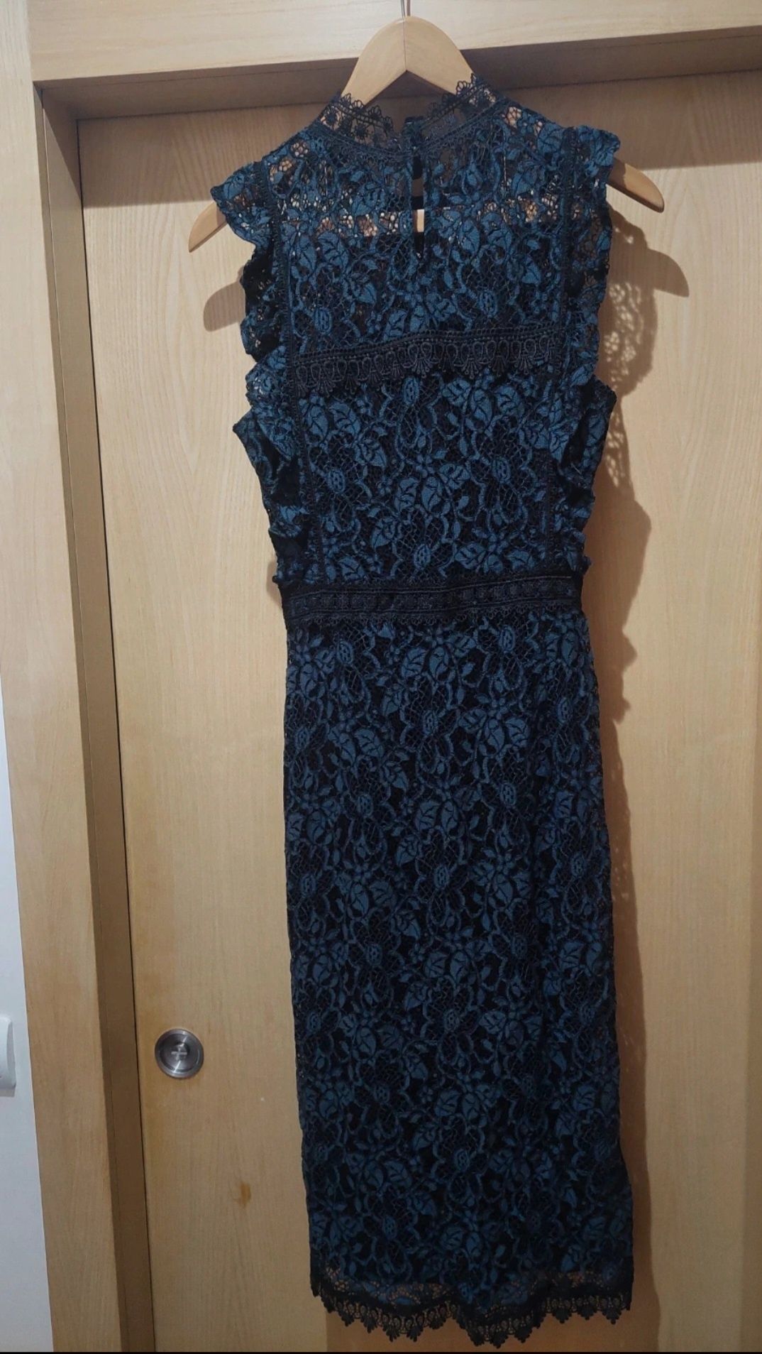 Vestido de renda