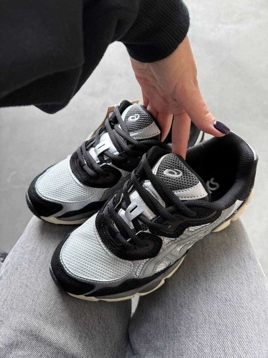 Кроссовки  Asics Gel-NYC 1090 Black Ivory Grey/Кросівки Жіночі Асікc