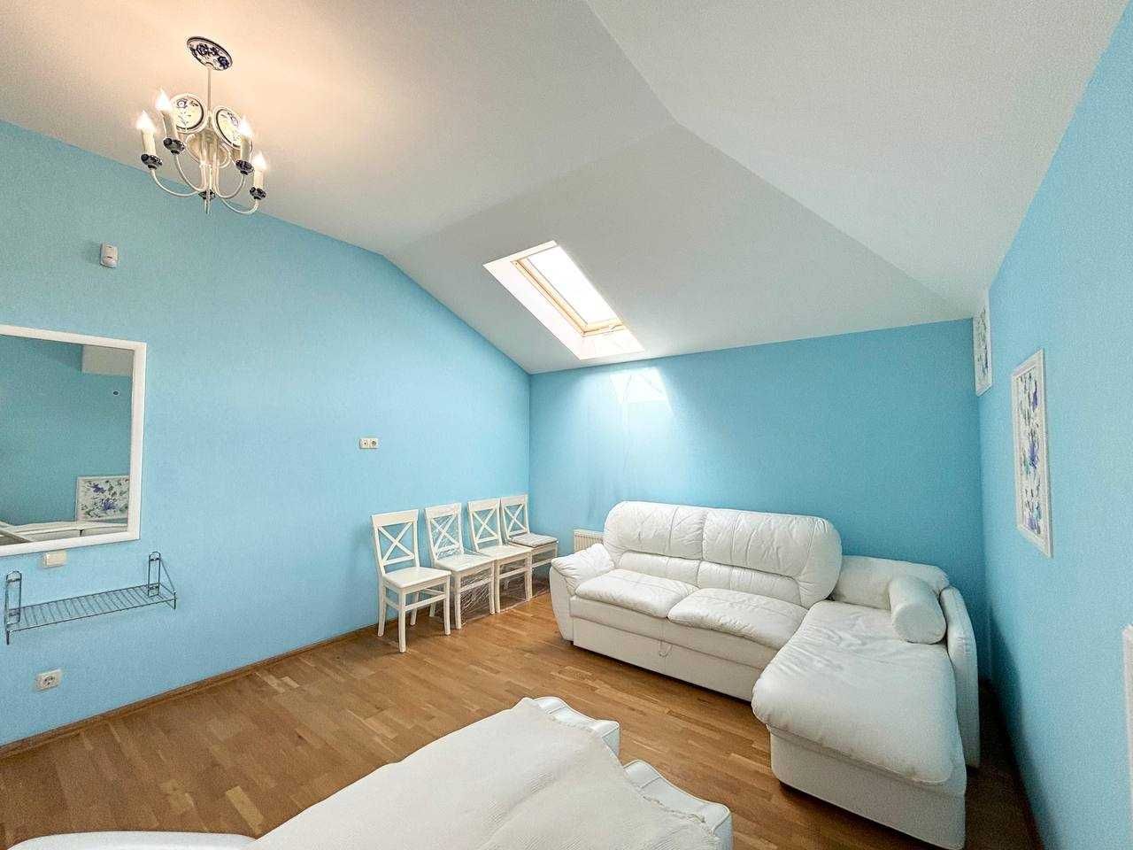 Три спальни! Березановка!Продам дом с гаражом в Днепре, Левый берег.